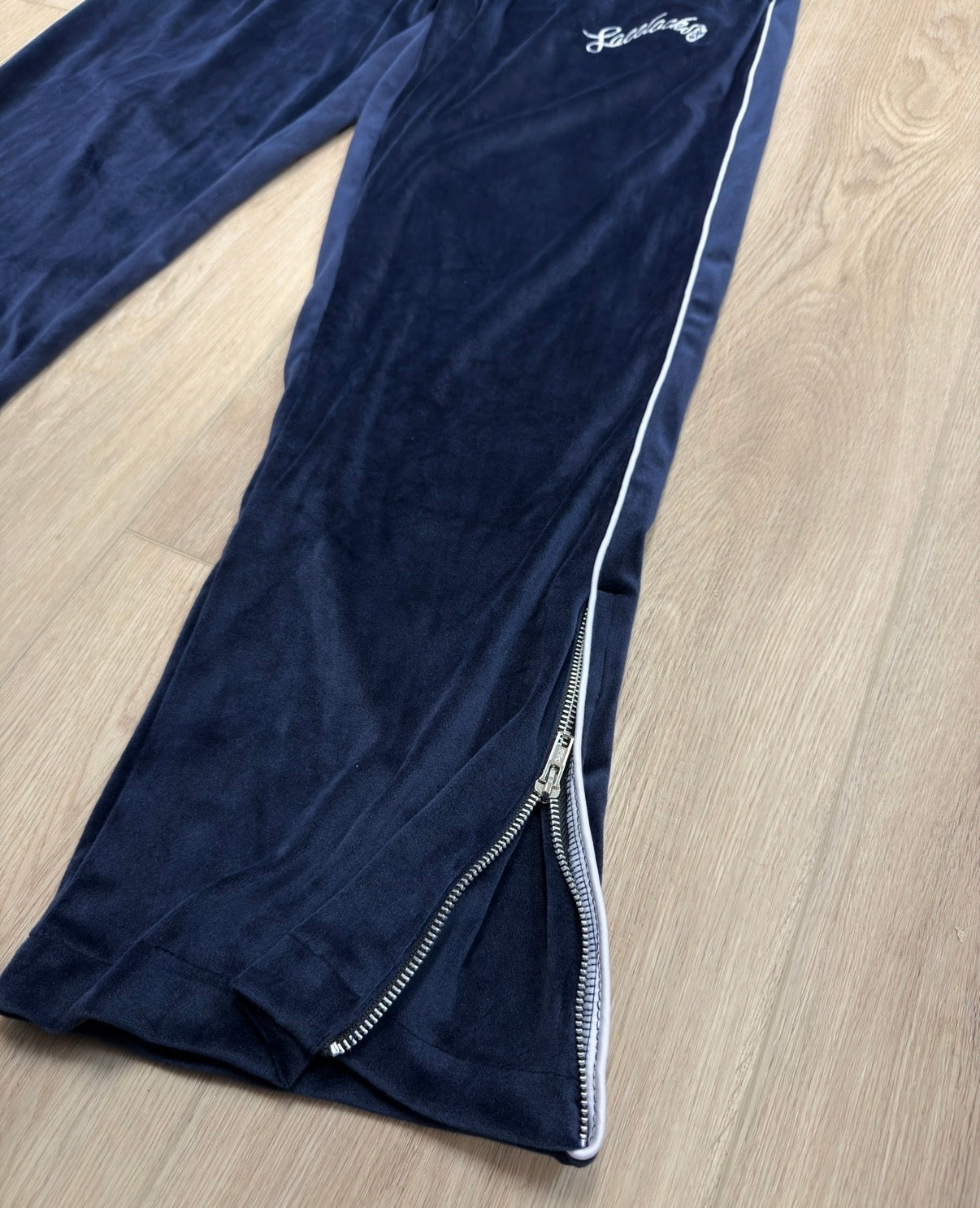 Lacelocks Velour Pants (Navy)