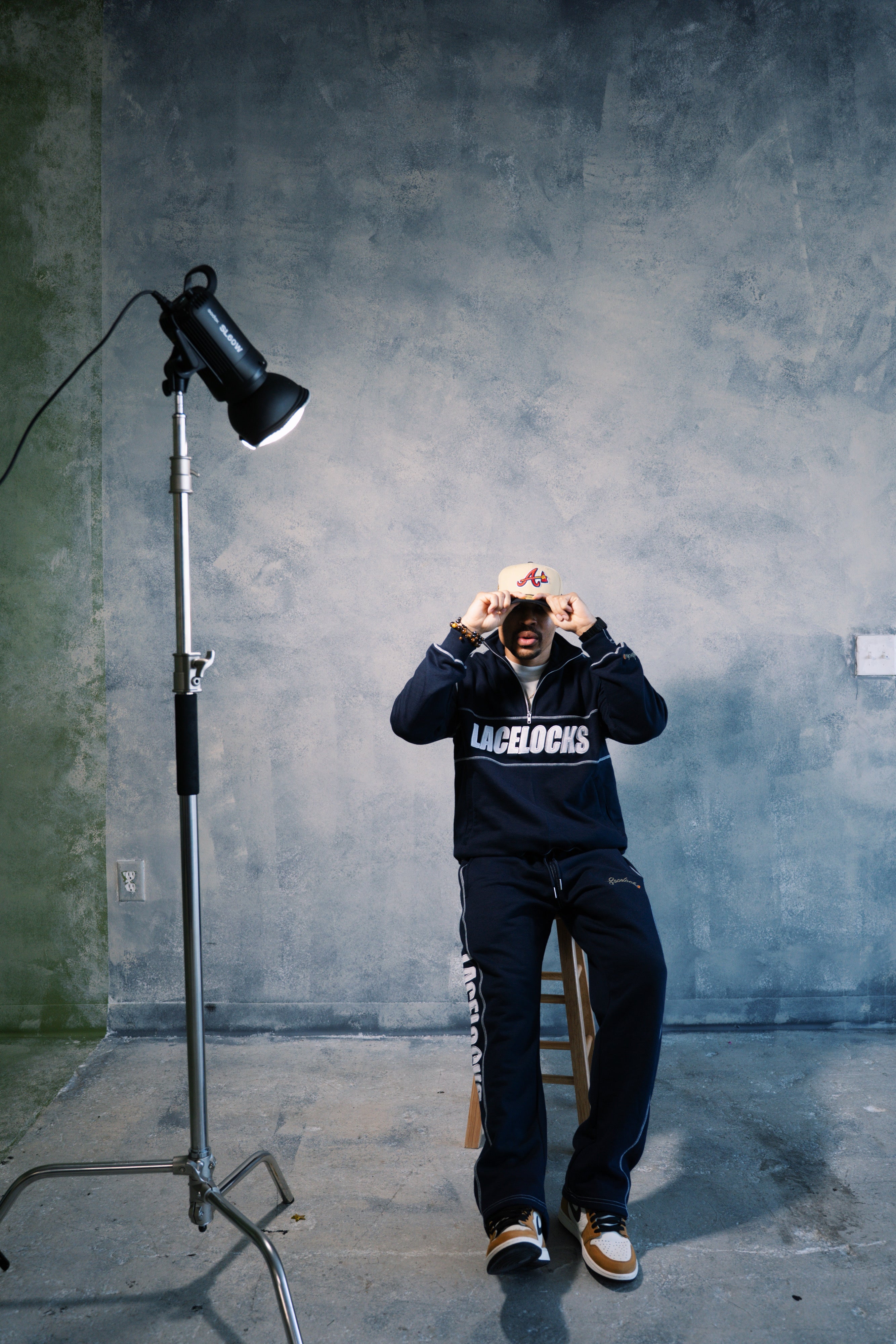 Contrast Stitch Sweatpants (Navy)