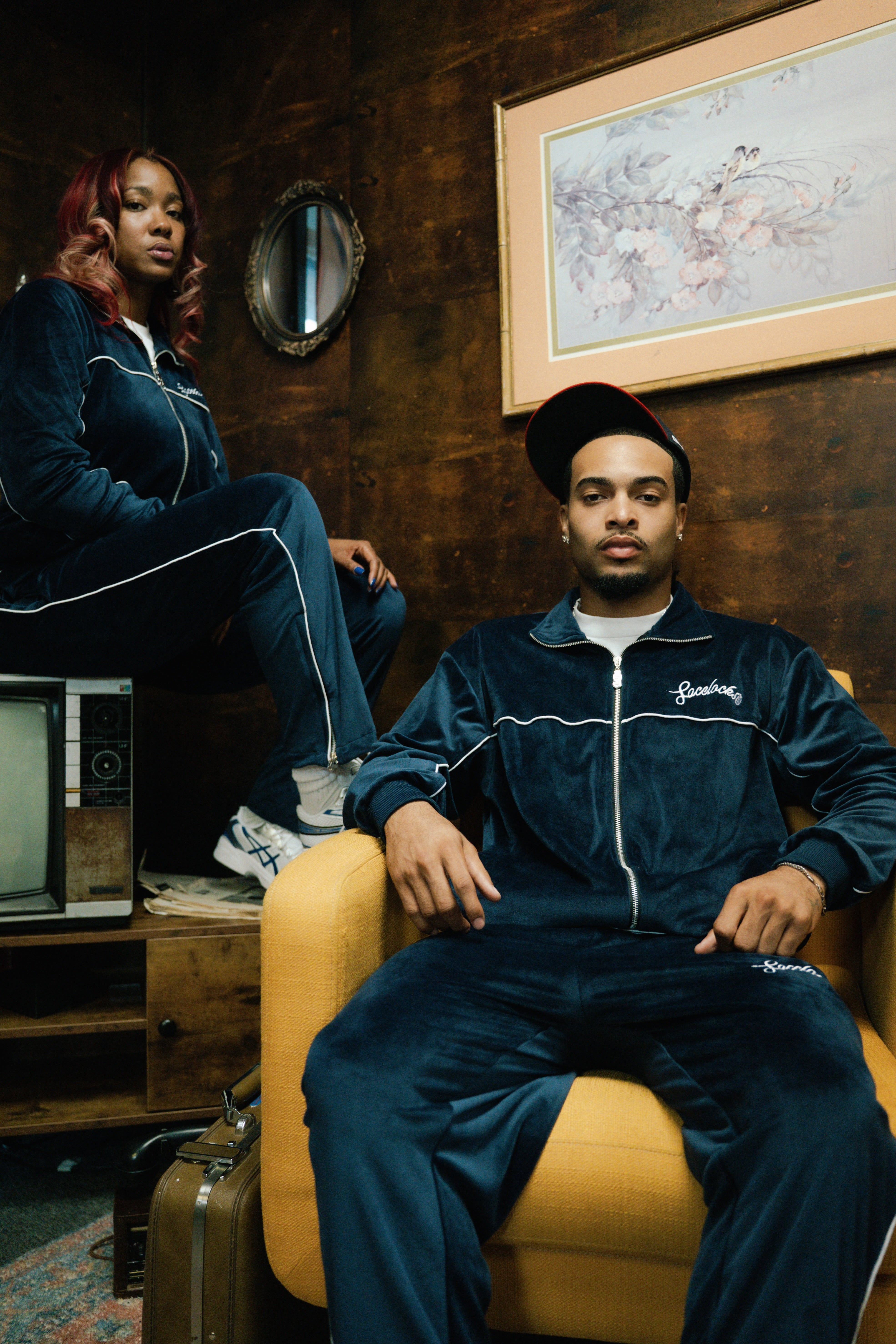 Lacelocks Velour Pants (Navy)