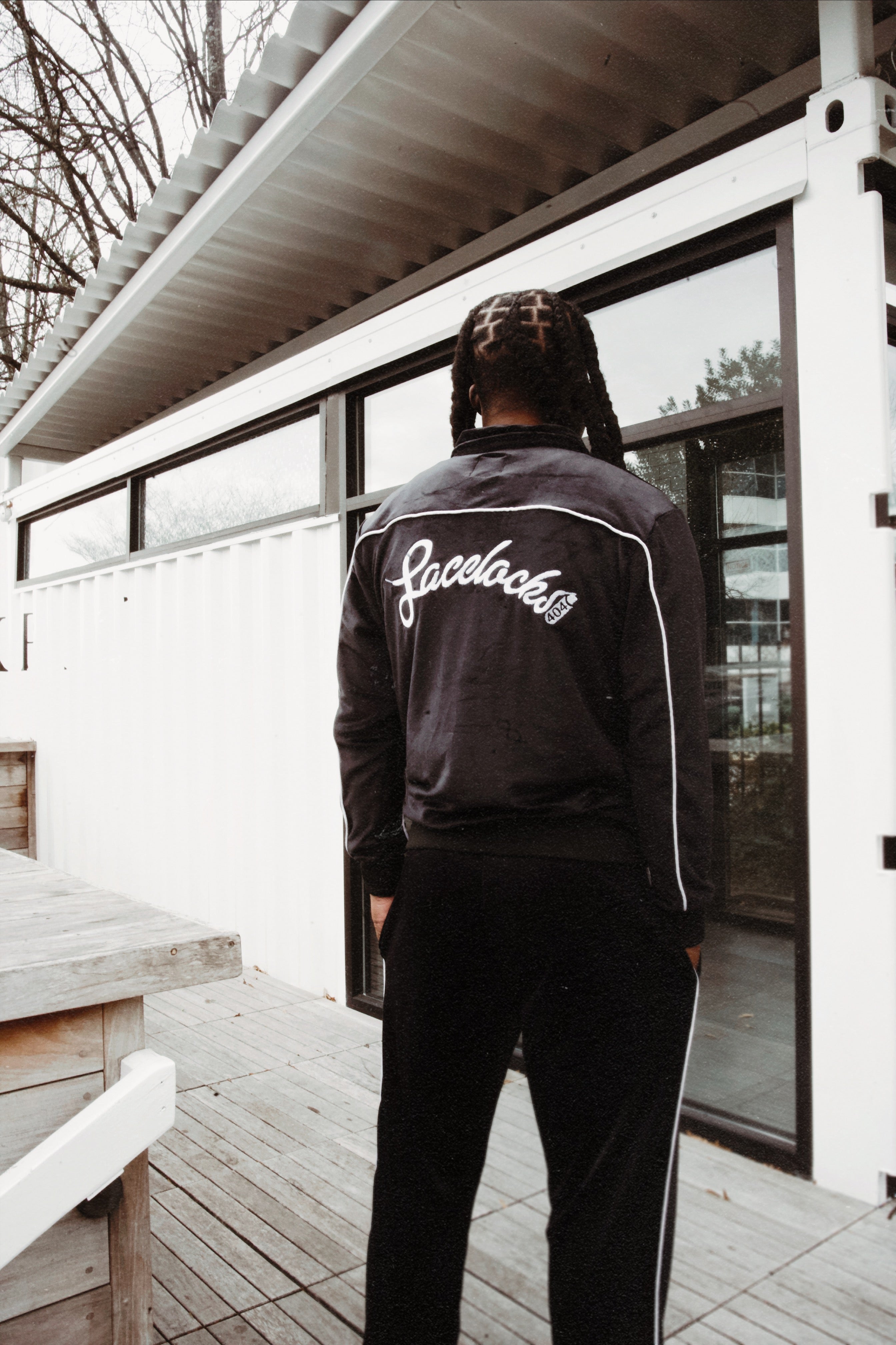 Lacelocks Velour Jacket (Black)