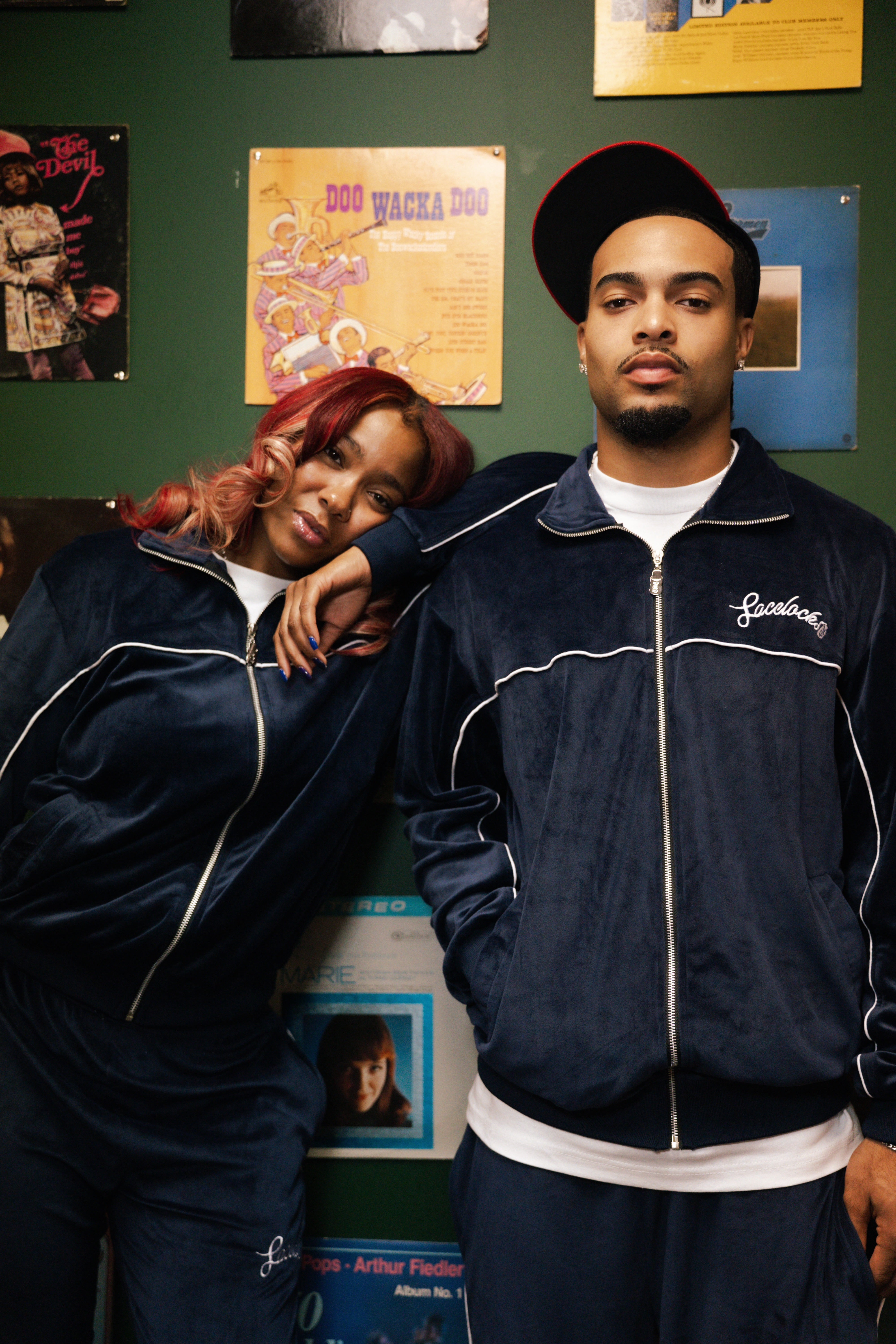 Lacelocks Velour Jacket (Navy)