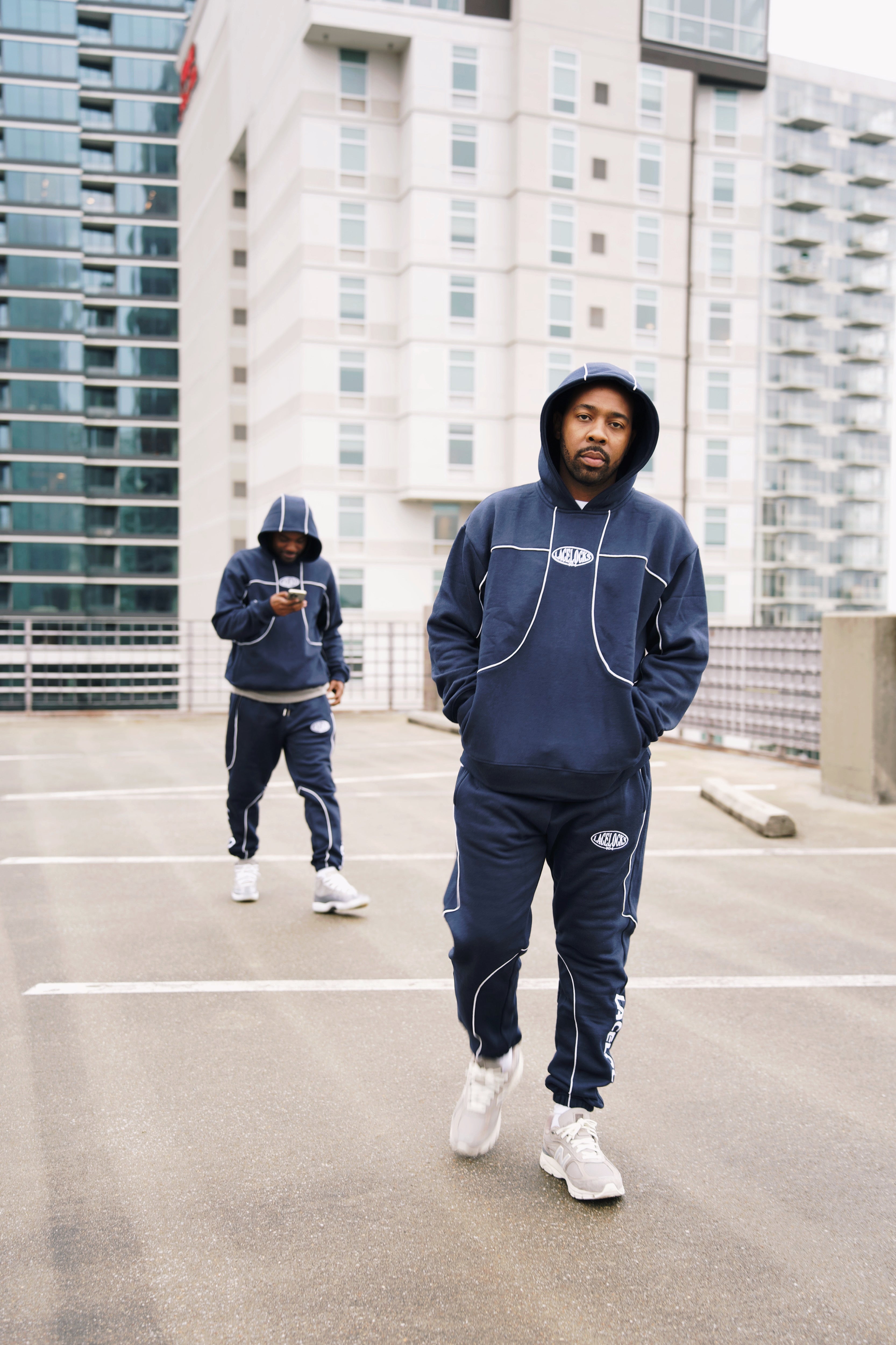 Lacelocks Oval Sweatpants (Navy)