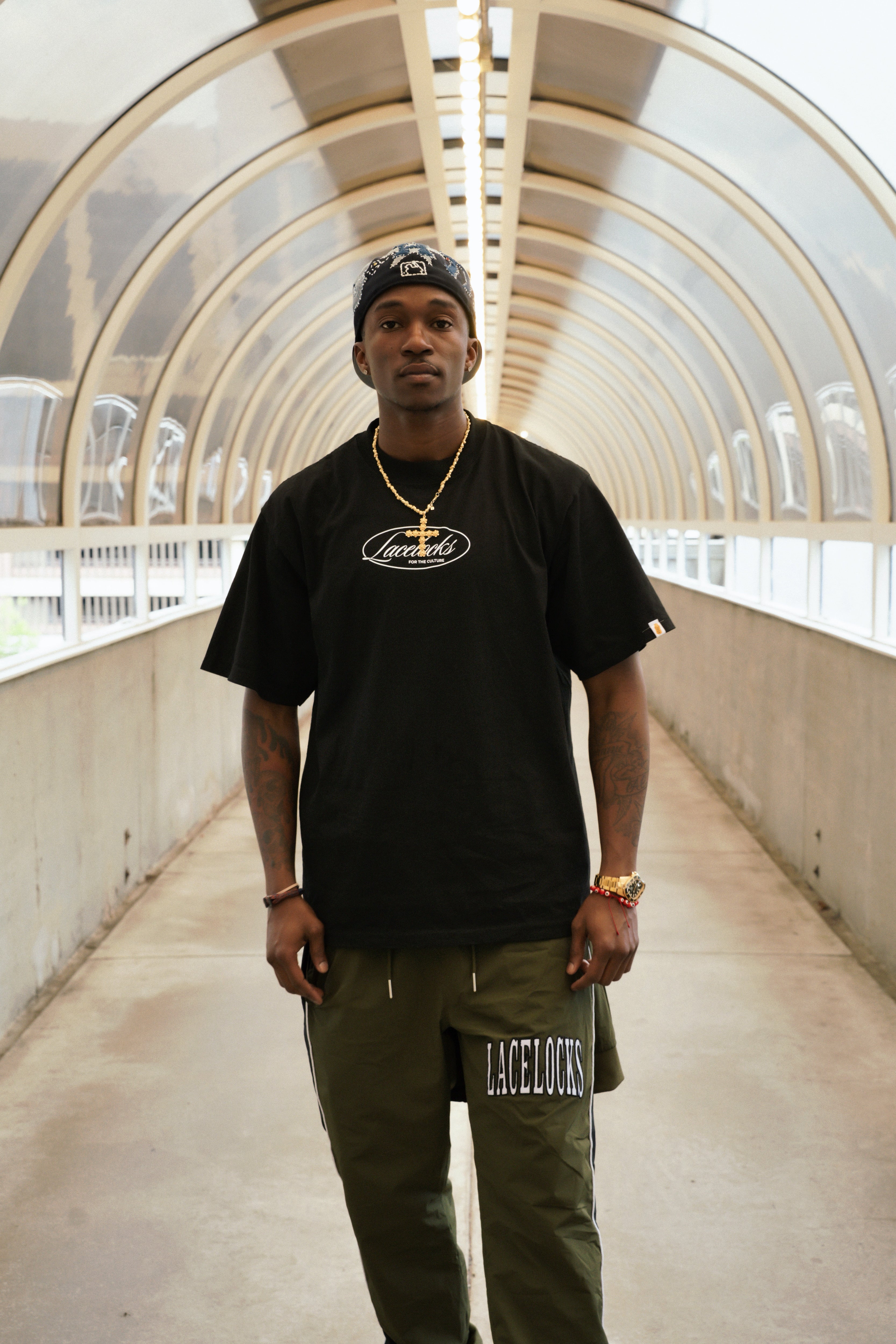 ‘Culture Oval’ Tee (Black & White)