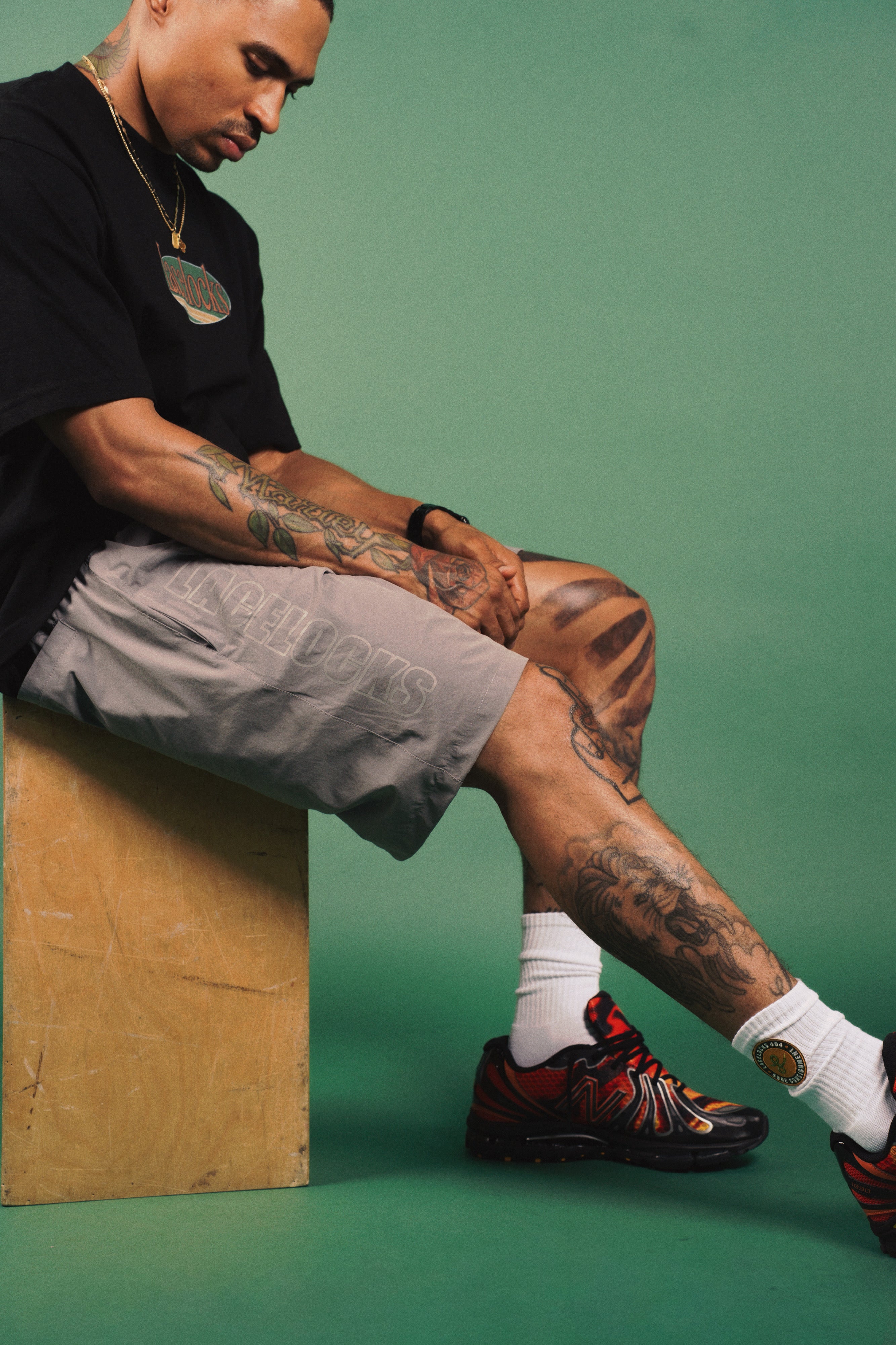Lacelocks Reflective Shorts (2 colors)