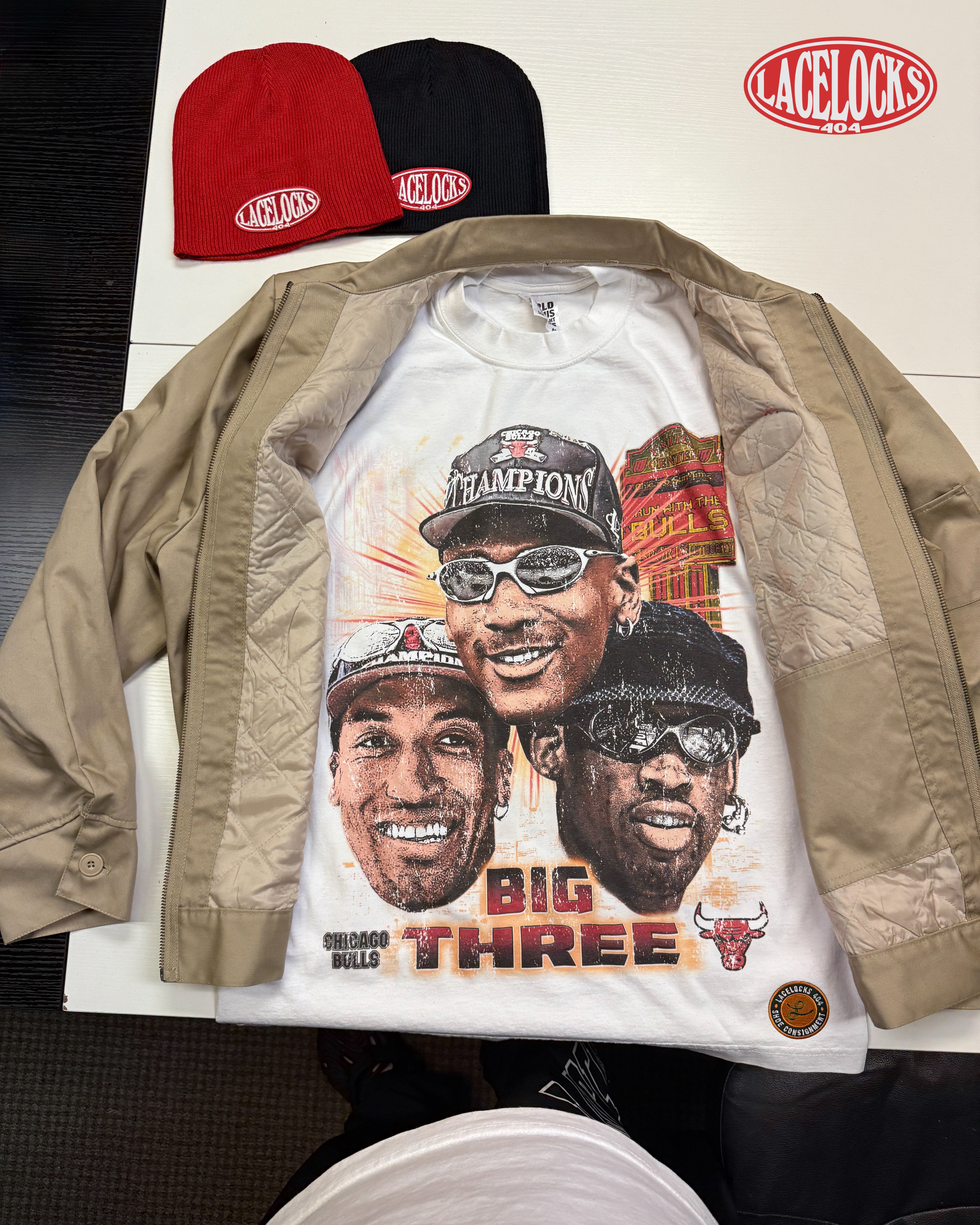 Lacelocks ‘Big 3’ Tee (White & Vintage Black)