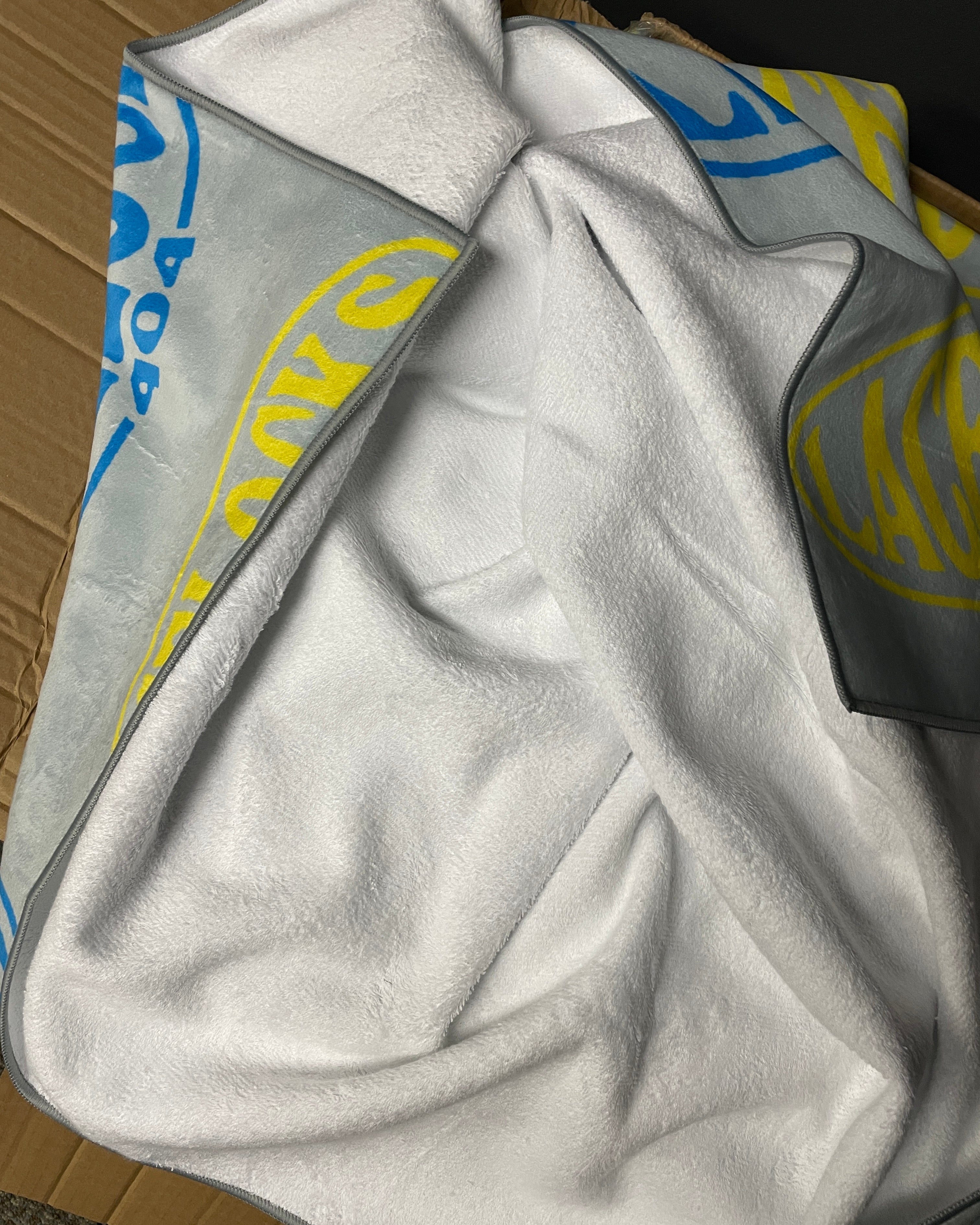 Lacelocks Oval Towel